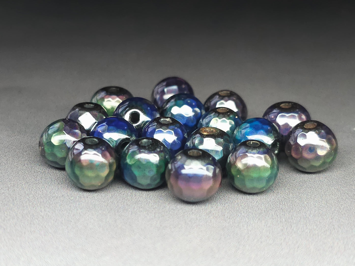 Mood stone - round beads - 8 mm - colour change beads