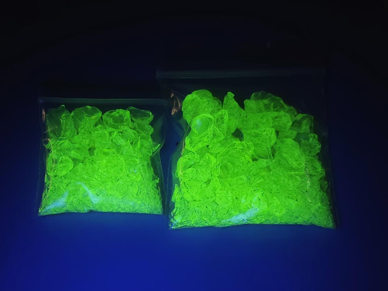 Uranium glass - crushed - 5g or 10g