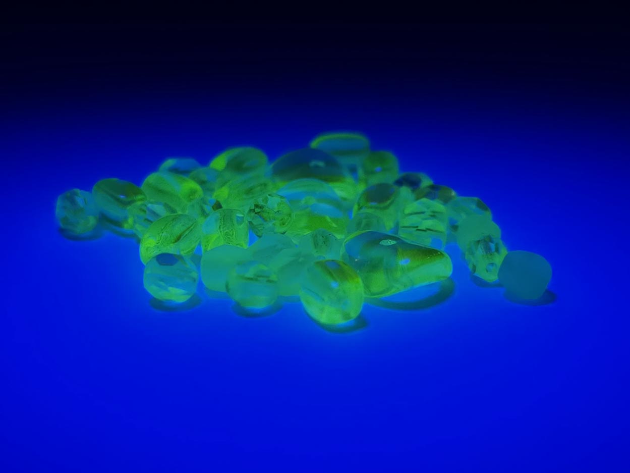 Uranium glass bead soup