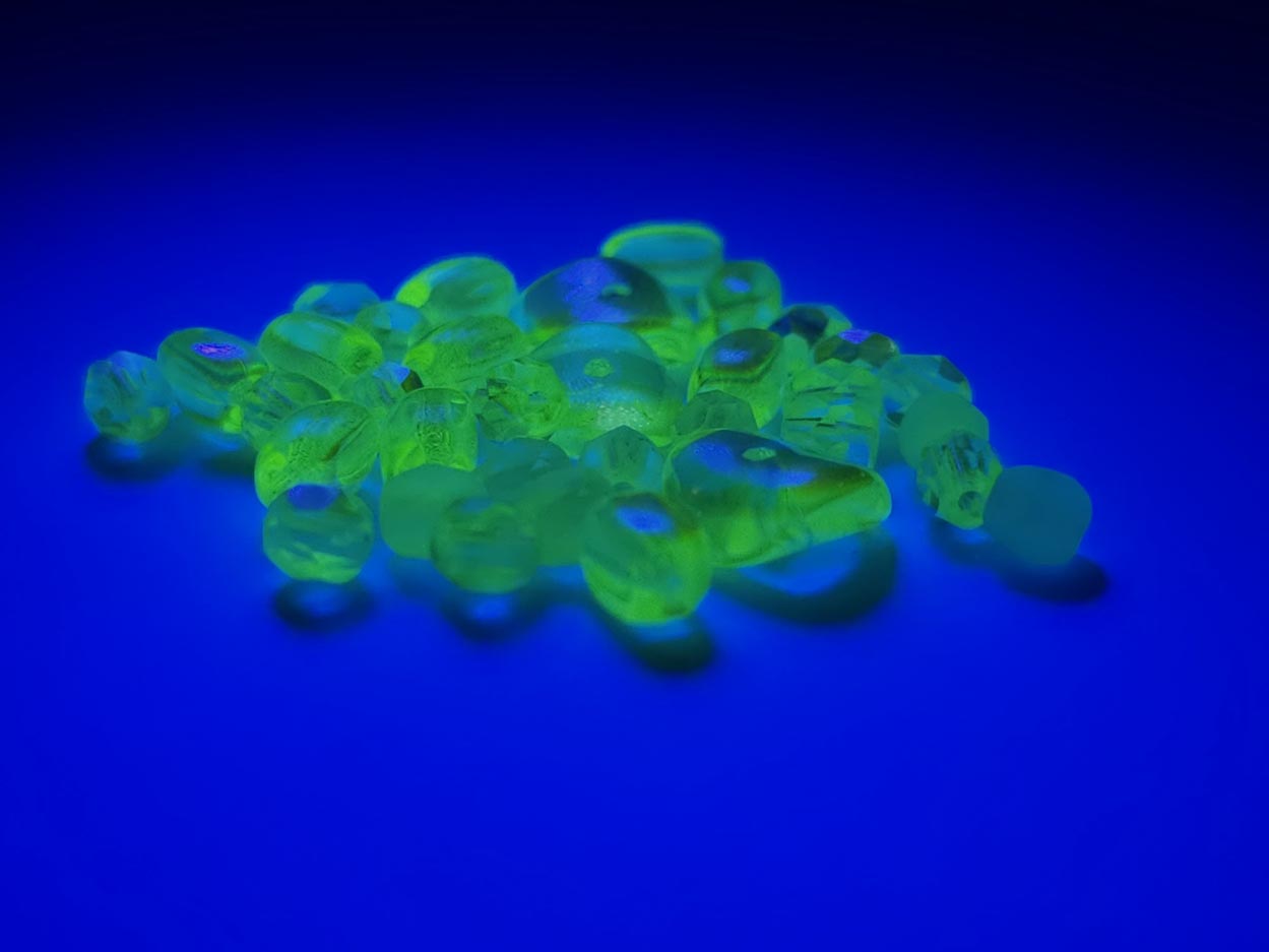 Uranium glass bead soup