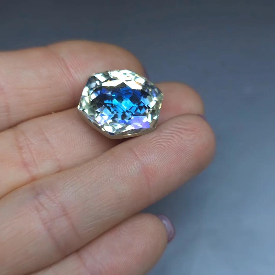 glass hexagon cabochon 18 mm blue blush
