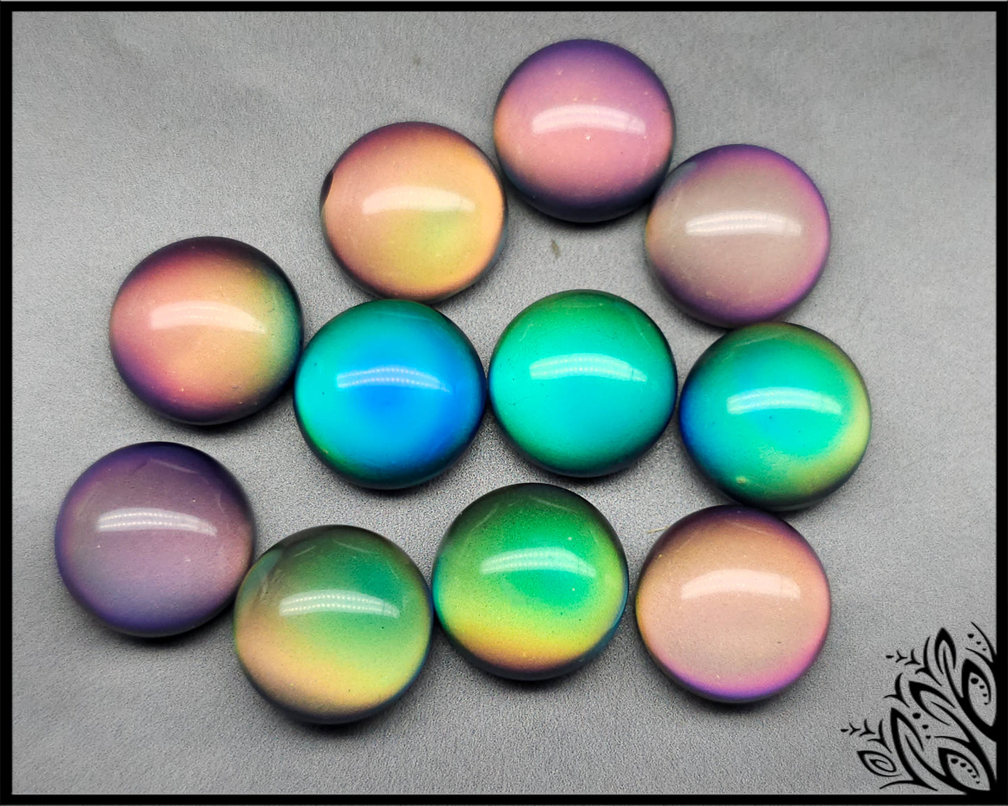 Mood stone - round - 14 mm - colour change cabochon