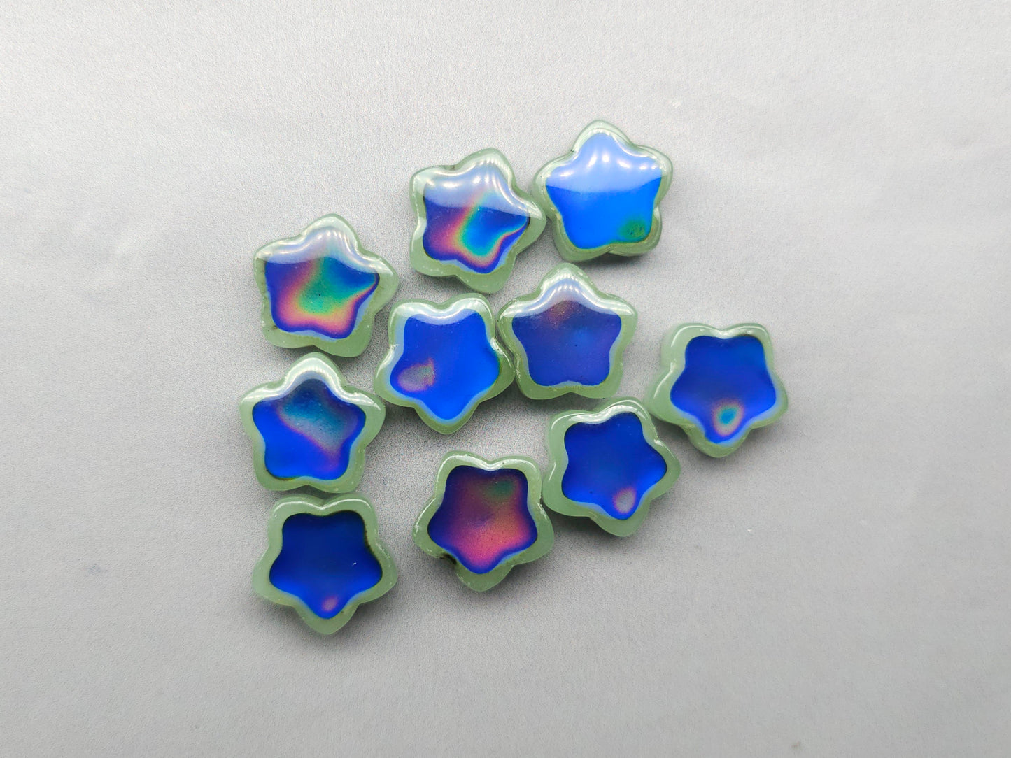 Mood stone - star beads - 14 mm - jade green