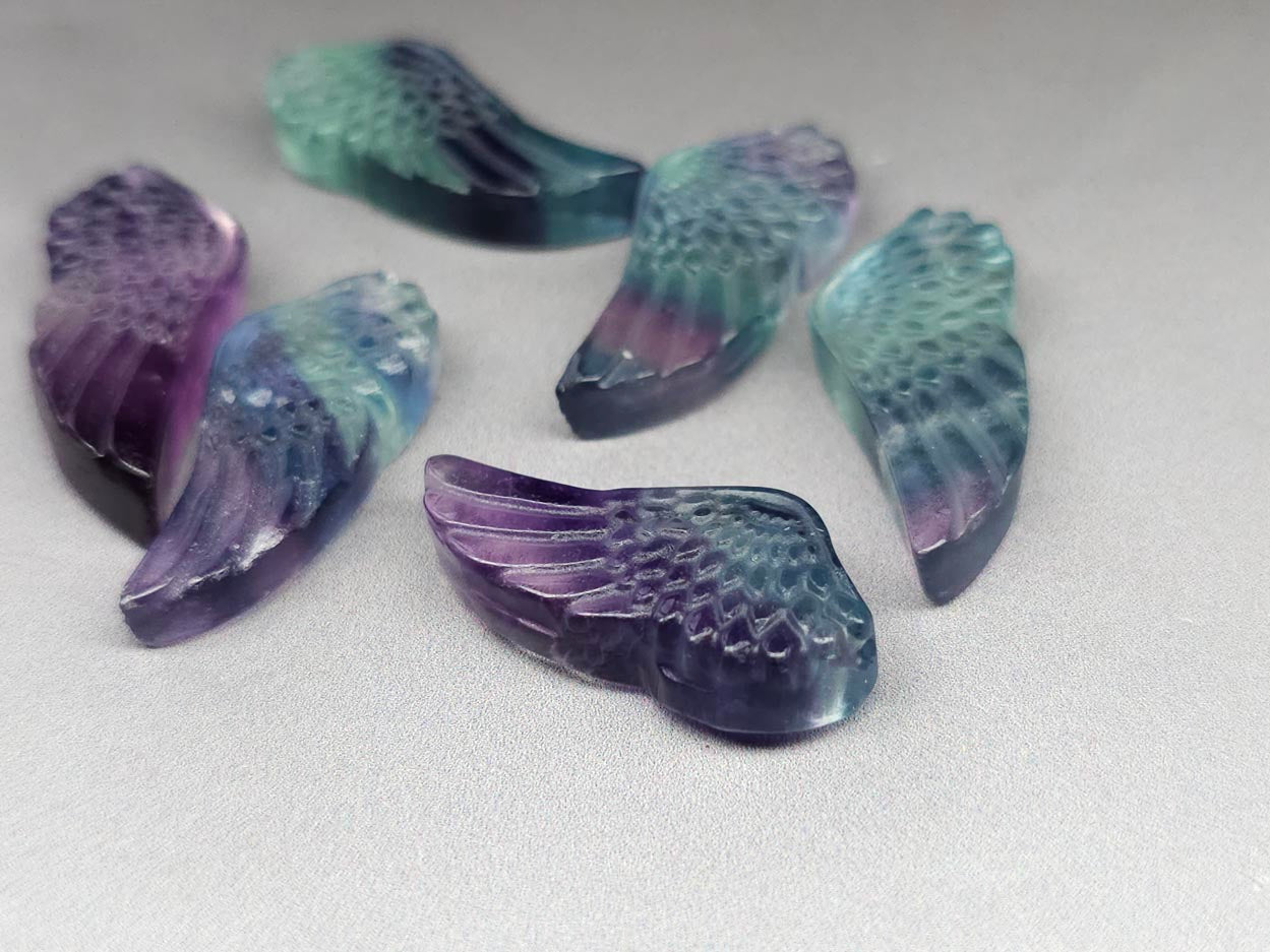 Fluorite - wing carving - 30 mm