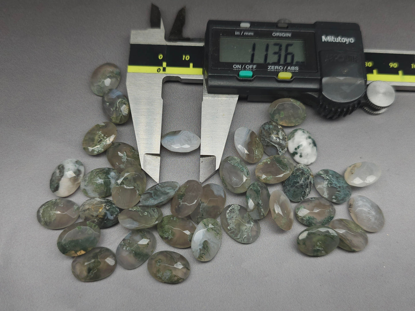 Moss agate - round facet cut - various sizes