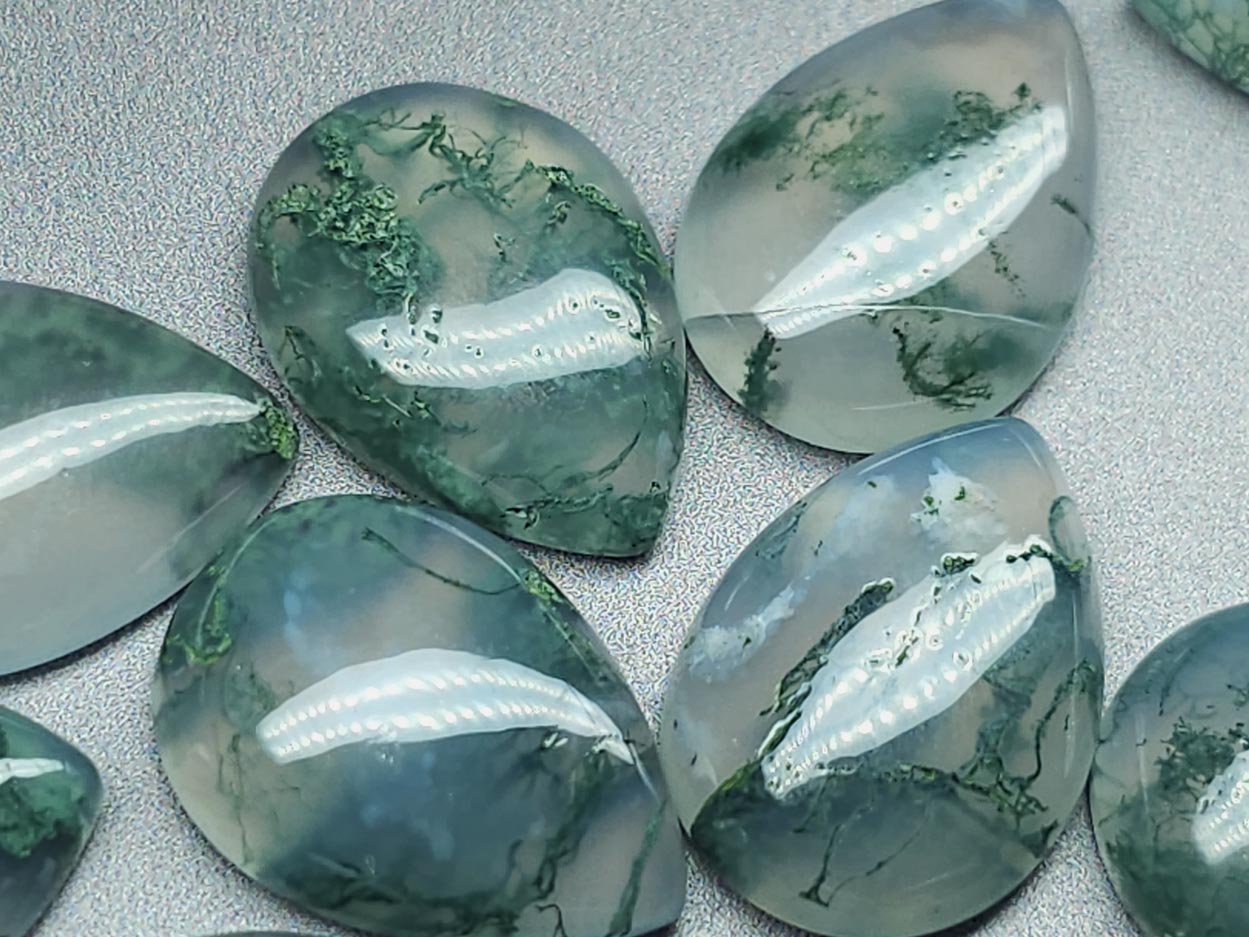 Moss agate cabochon - 18 mm - pear