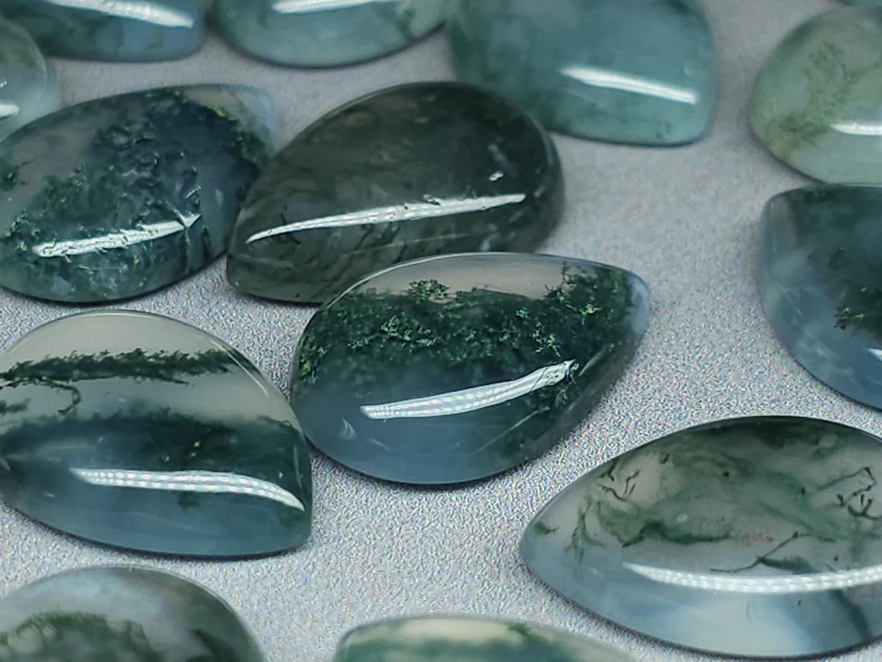 Moss agate cabochon - 18 mm - pear