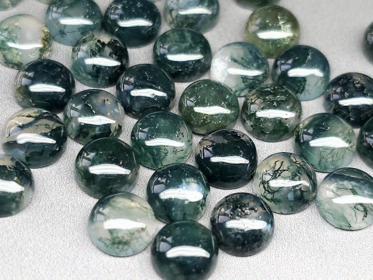 Moss agate cabochon - round - 8 mm