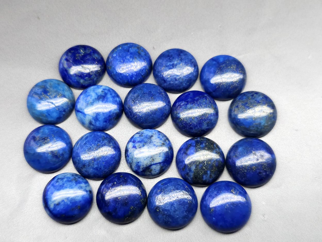 Lapis lazuli cabochon - round - 16 mm