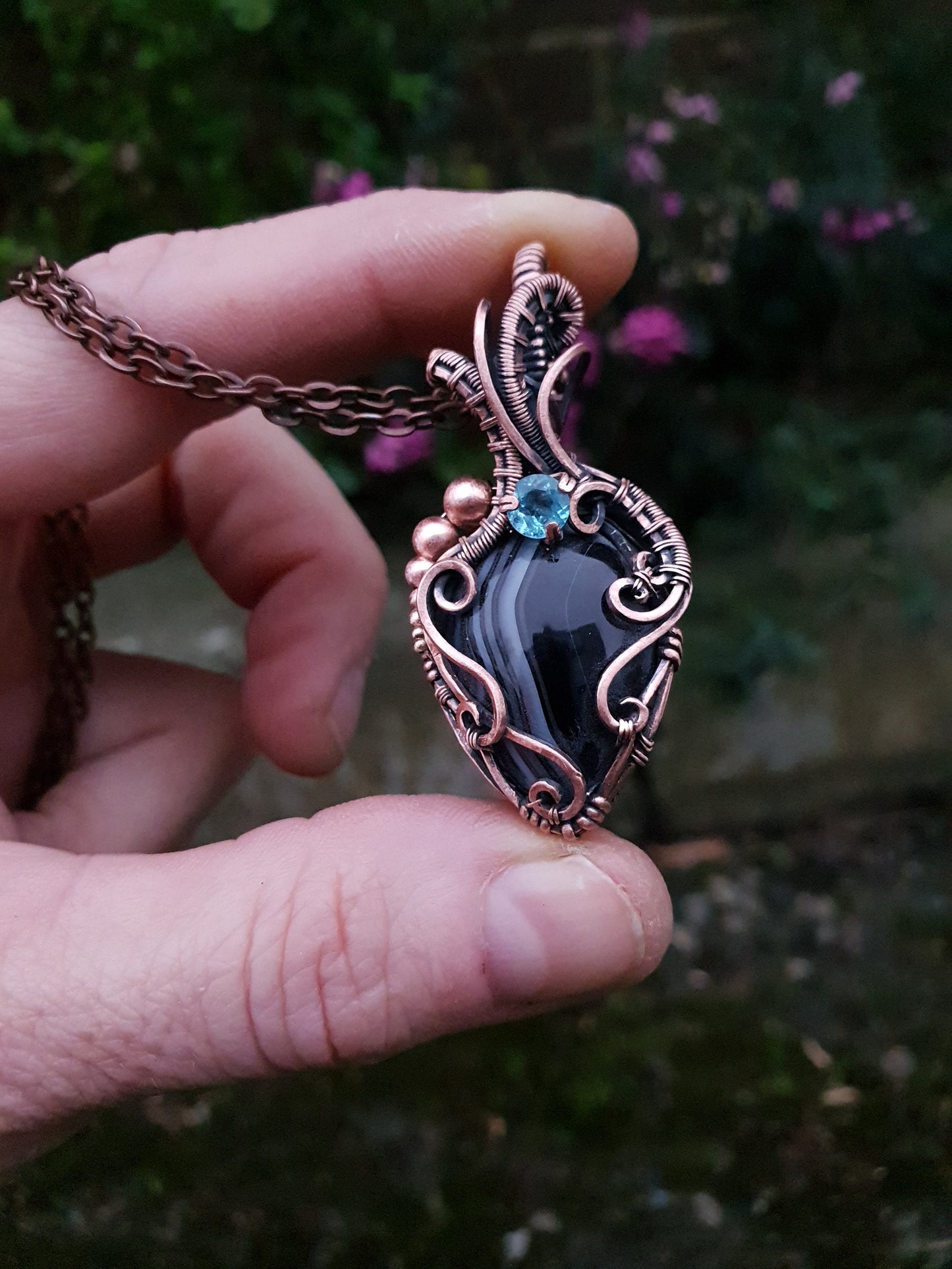 Blue spot jasper - pear - 25 mm