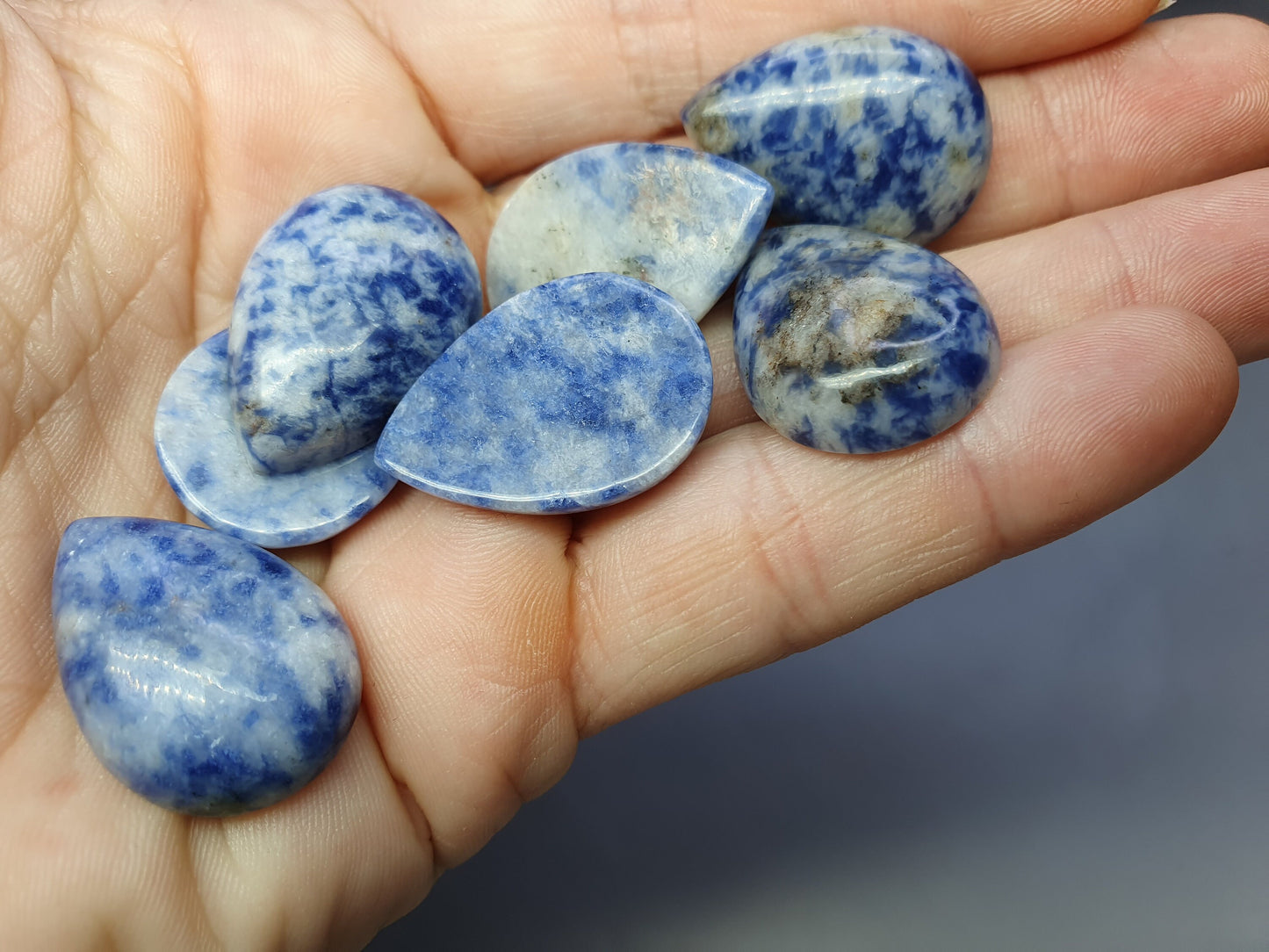 Blue spot jasper - pear - 25 mm