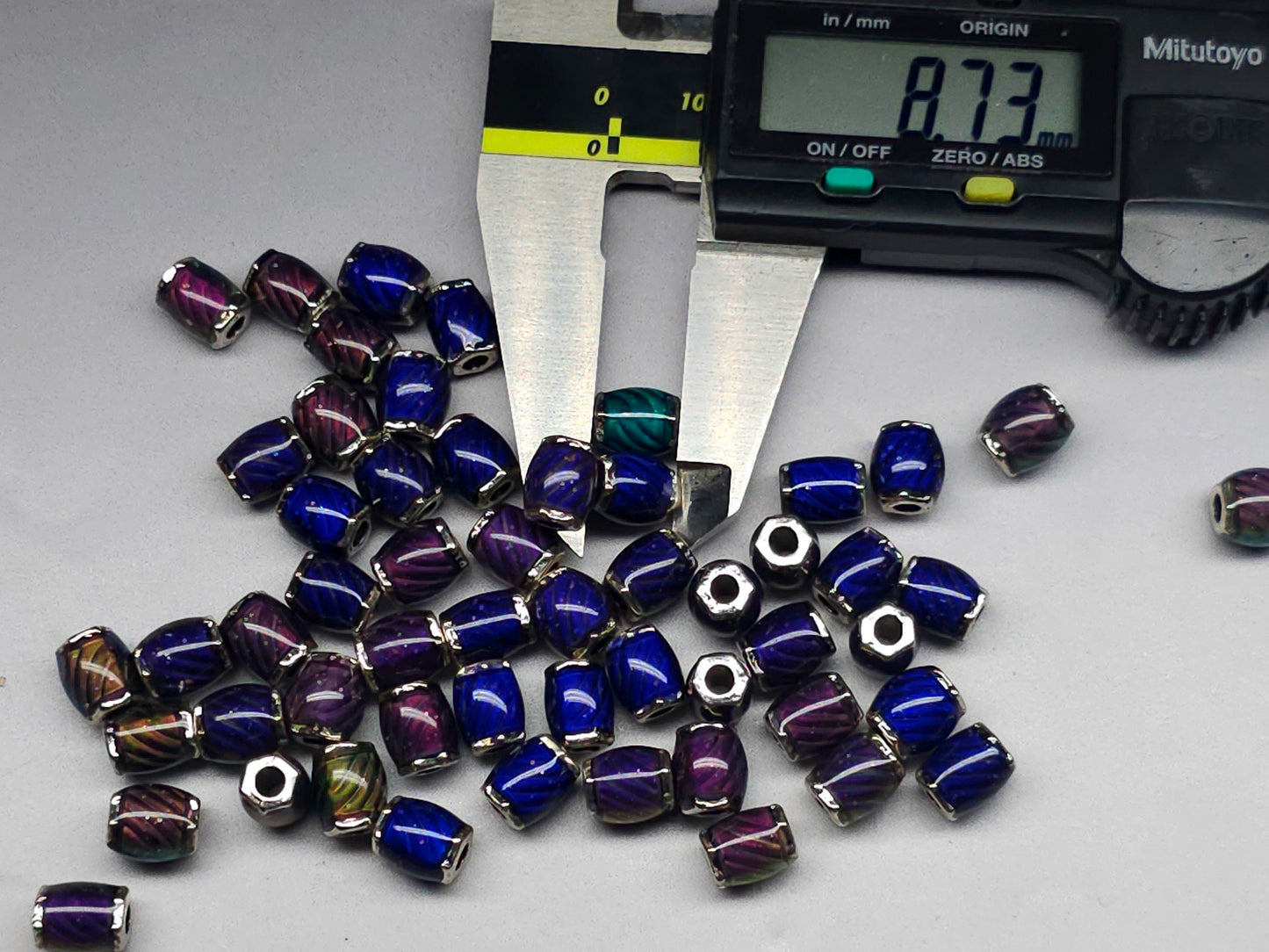 Mood stone - bead spacers - 9 mm - colour change beads