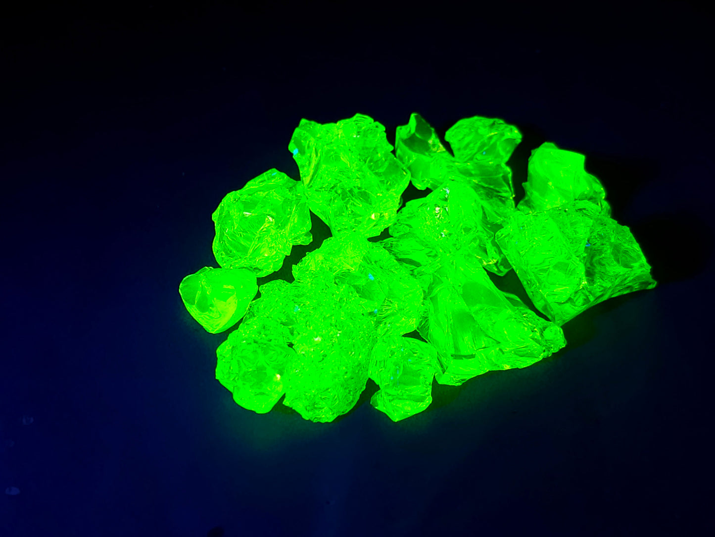 Uranium glass - crushed - LARGE - 10g or 20g - Imbali Crafts