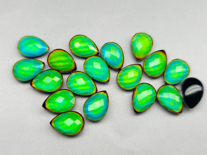 Mood stone - faceted pear - 10 mm - colour change cabochon - Imbali Crafts