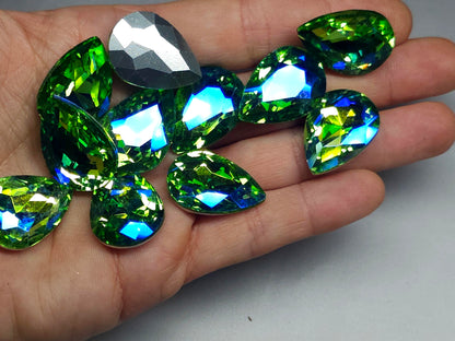 Glass crystal - pear - 25 mm - Peridot green