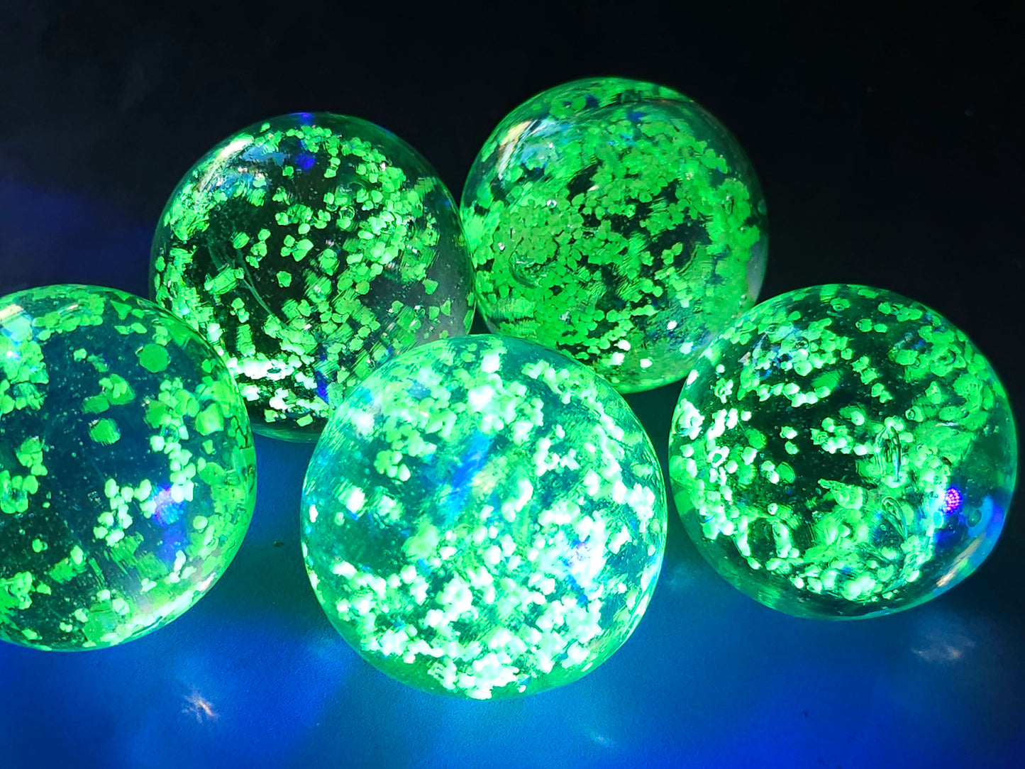 Phosphorescent Lampwork Sphere - Orb – 40 mm - Glow in the Dark Bead - Imbali Crafts