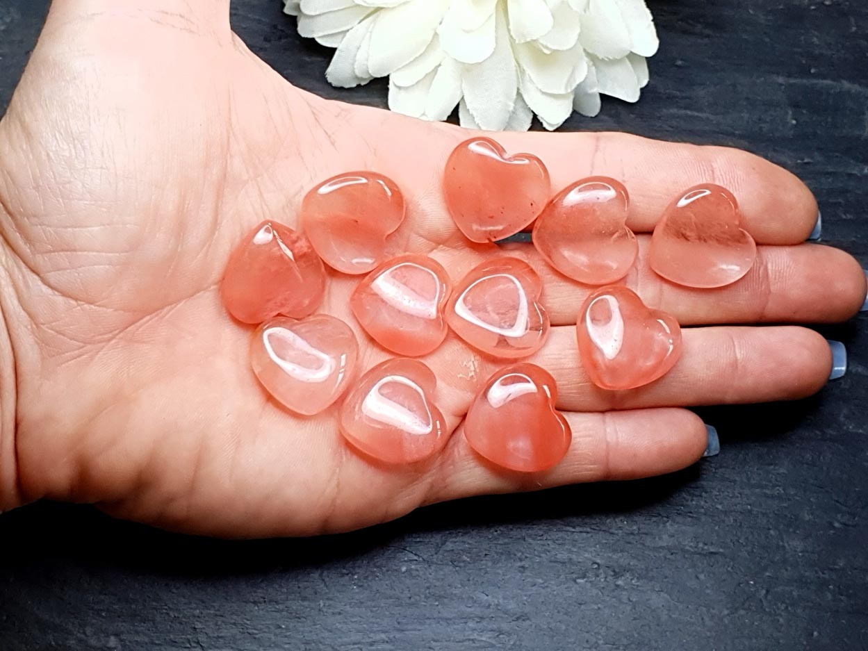 Quartz - cherry - heart - 20 mm