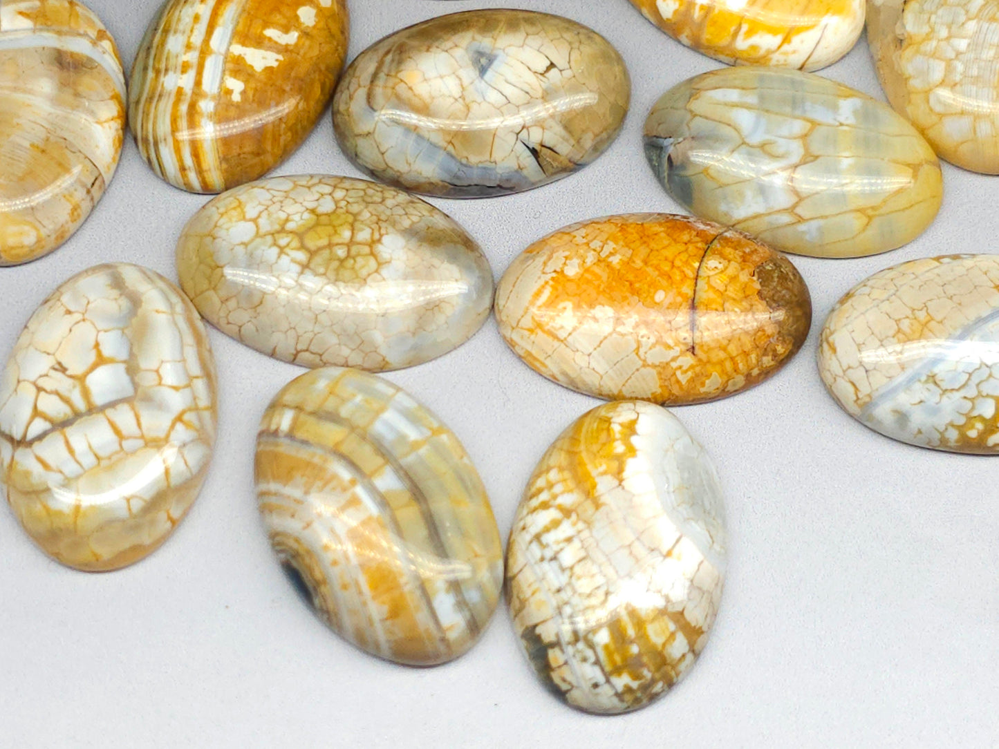 Natural brown dragon veins agate oval cabochon for jewellery making