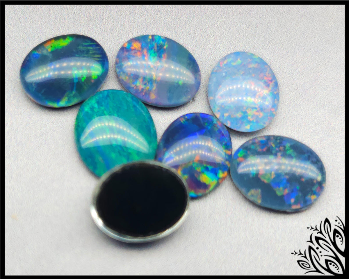 Australian opal triplets - oval - 11 mm