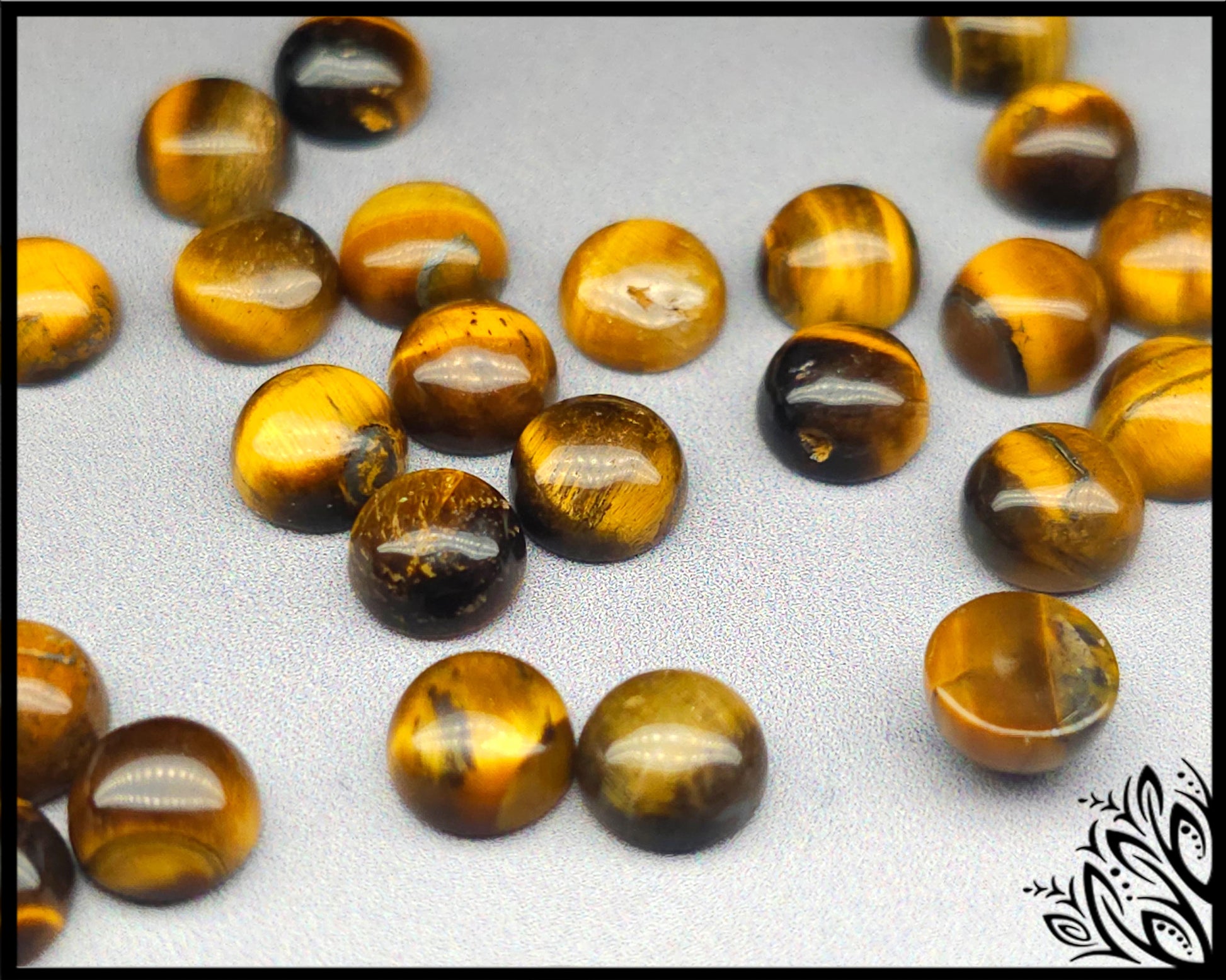 Gold yellow tigers eye flat-back cabochons 6 mm