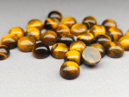 Tigers eye cabochon - round - 6 mm