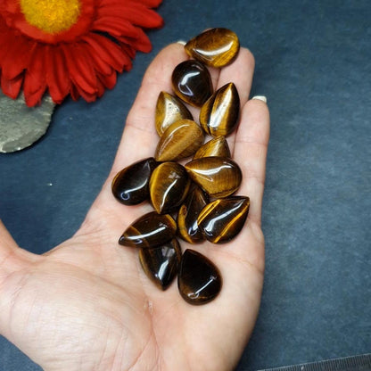 Tigers eye - pear - 25 mm