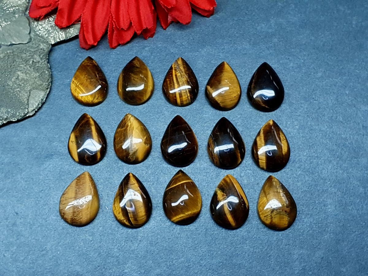 Tigers eye - pear - 25 mm