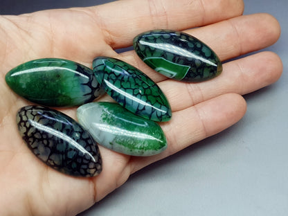 Dragon veins agate - dark green - marquise - 40 mm