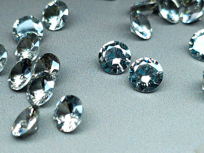 Cubic zirconia - smokey quartz - 8 mm - round faceted cut