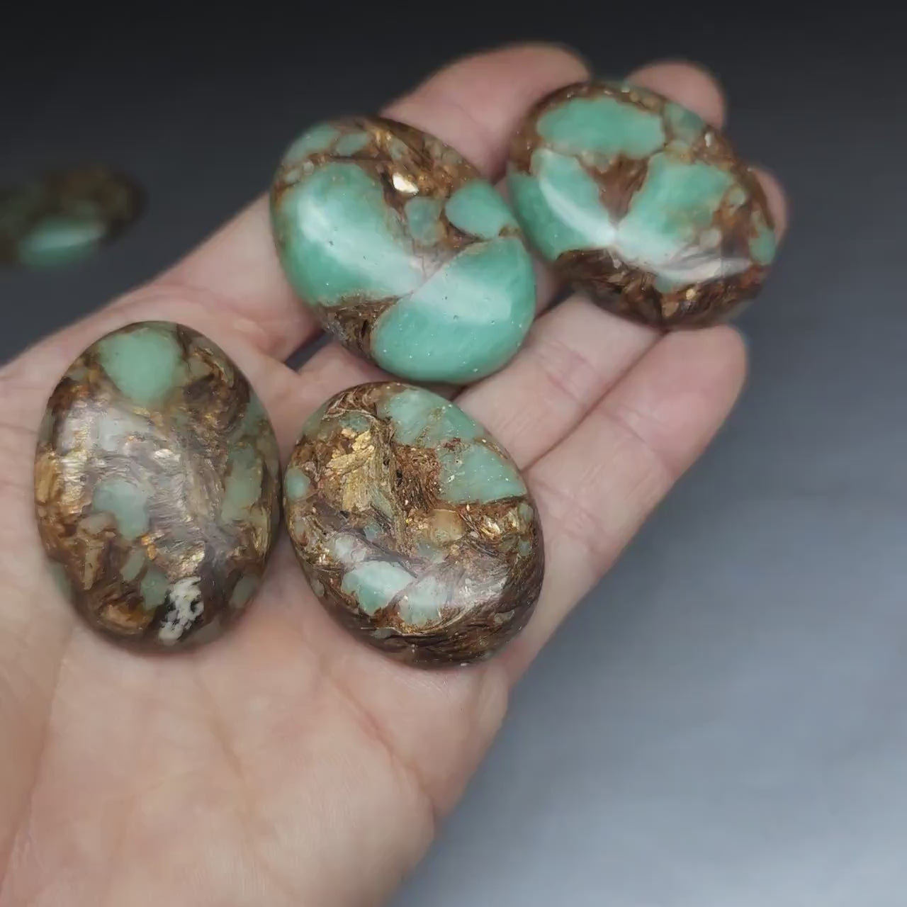 Mint synthetic bronzite cabochon - oval - 40 mm